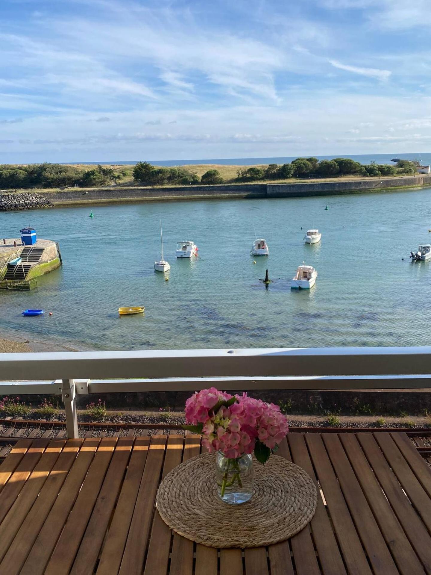 Appartamento Vue Sur L'Entree Du Port Saint-Gilles-Croix-de-Vie Esterno foto